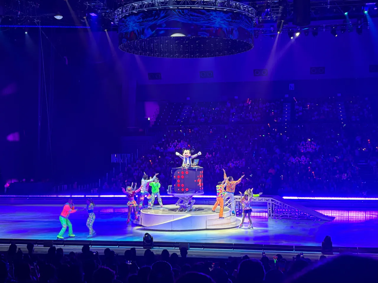 Disney On Ice ディズニー・オン・アイス